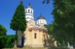 Зелено училище градина от Национал Турс в Брестинк - снимка 1 - зелени училища - София