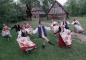 Танци в Полския институт