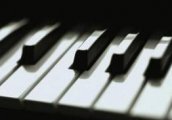 Деца от Центъра по изкуствата в Благоевград представят клавирен концерт