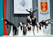 Международният танцов фестивал Вълшебен свят