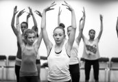 Това лято Dance It с класове и за най-малките почитатели на балета