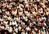 Гaйдapcĸo нaдcвиpвaнe Злaтнa бългapcĸa гaйдa в Coфия